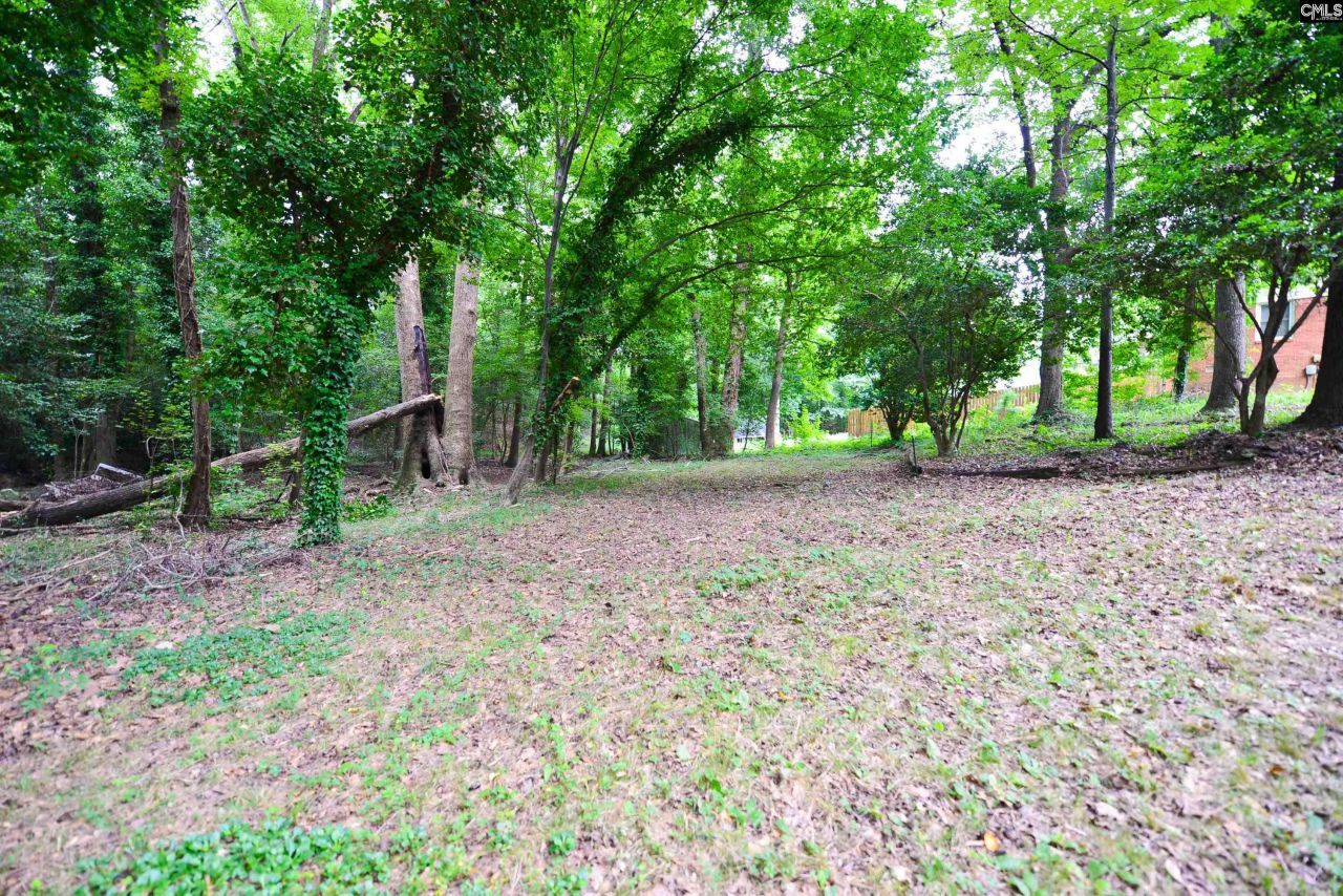 4 Valleybrook Court Photo 26