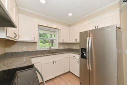 4 Valleybrook Court photo 4