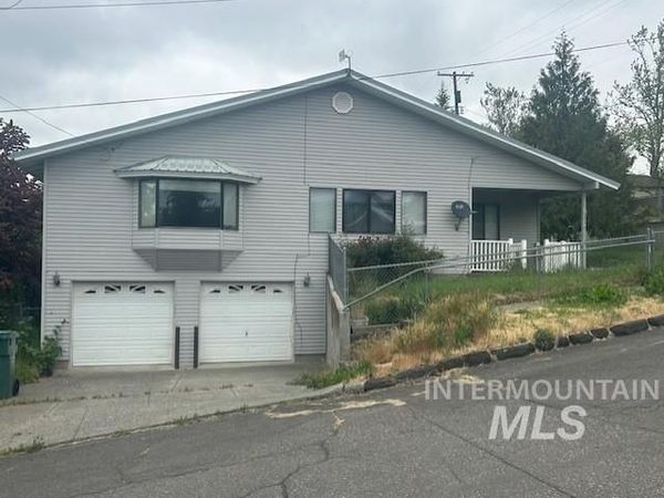 237 E North St, Grangeville, ID 83530