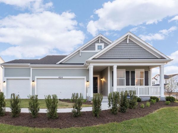 424 Collingwood Road, South Elgin, IL 60177