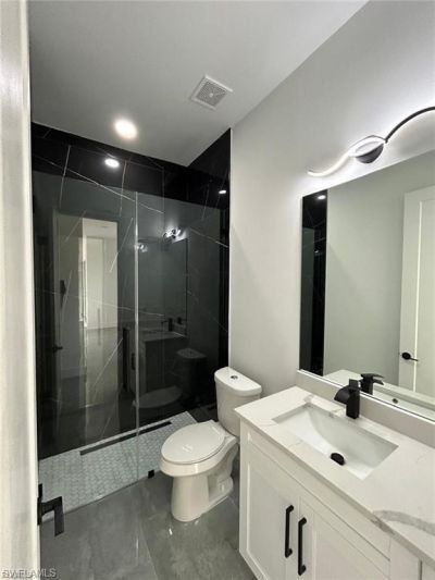 3631 NE 11th Pl, Cape Coral, FL 33909 Photo