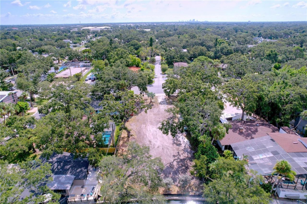 2100 Park Street N, Saint Petersburg, FL 33710 Photo