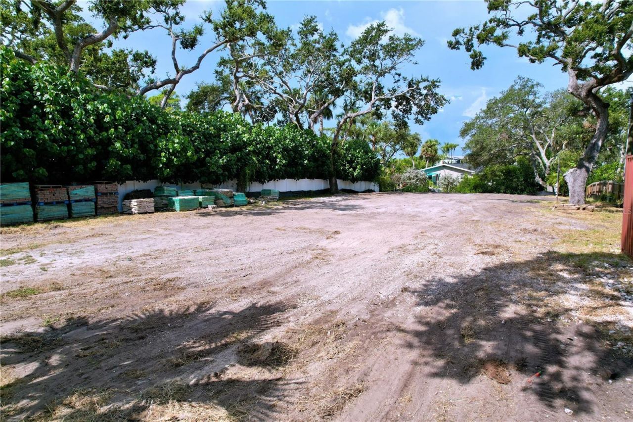 2100 Park Street N, Saint Petersburg, FL 33710 Photo