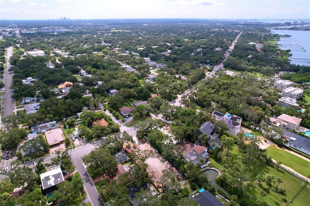 2100 Park Street N, Saint Petersburg, FL 33710 Photo