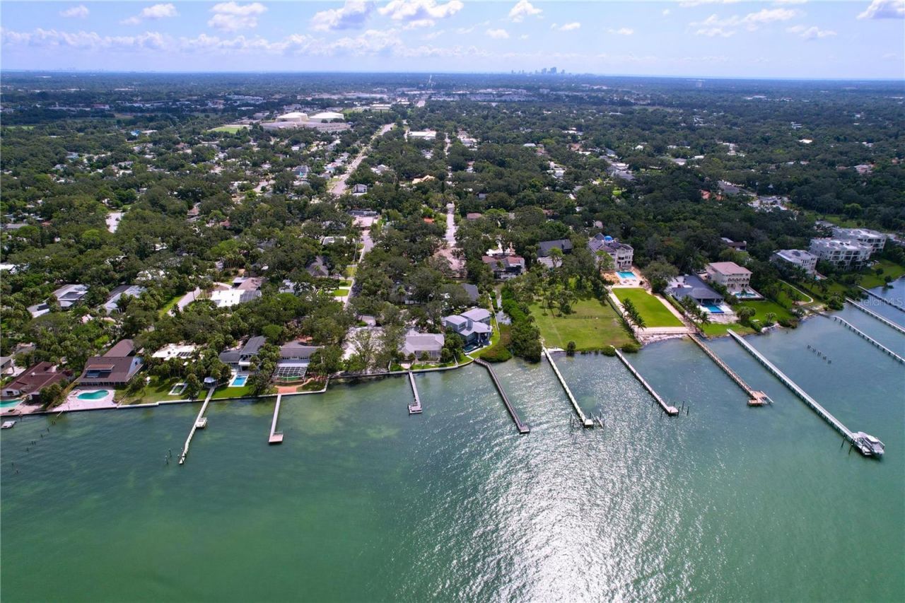 2100 Park Street N, Saint Petersburg, FL 33710 Photo