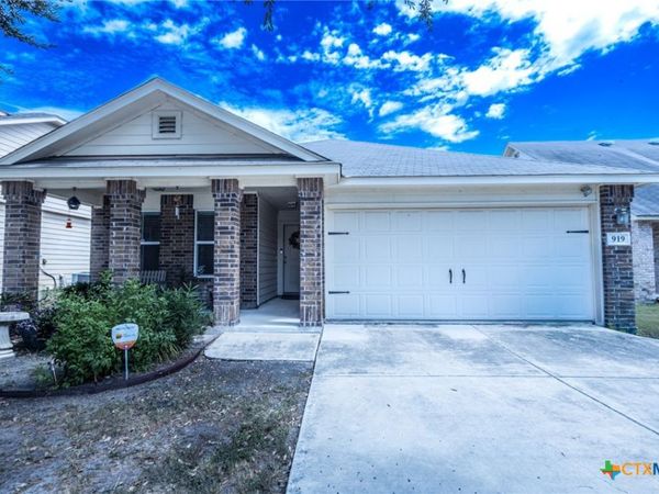 919 Karah Street, New Braunfels, TX 78130