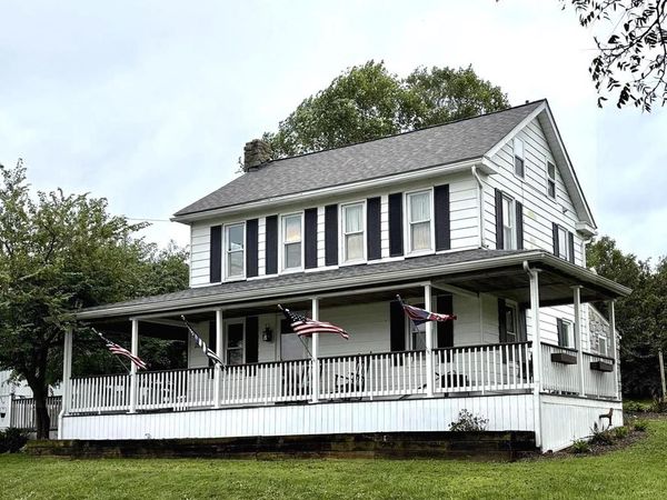 290 WOODS ROAD, ABBOTTSTOWN, PA 17301