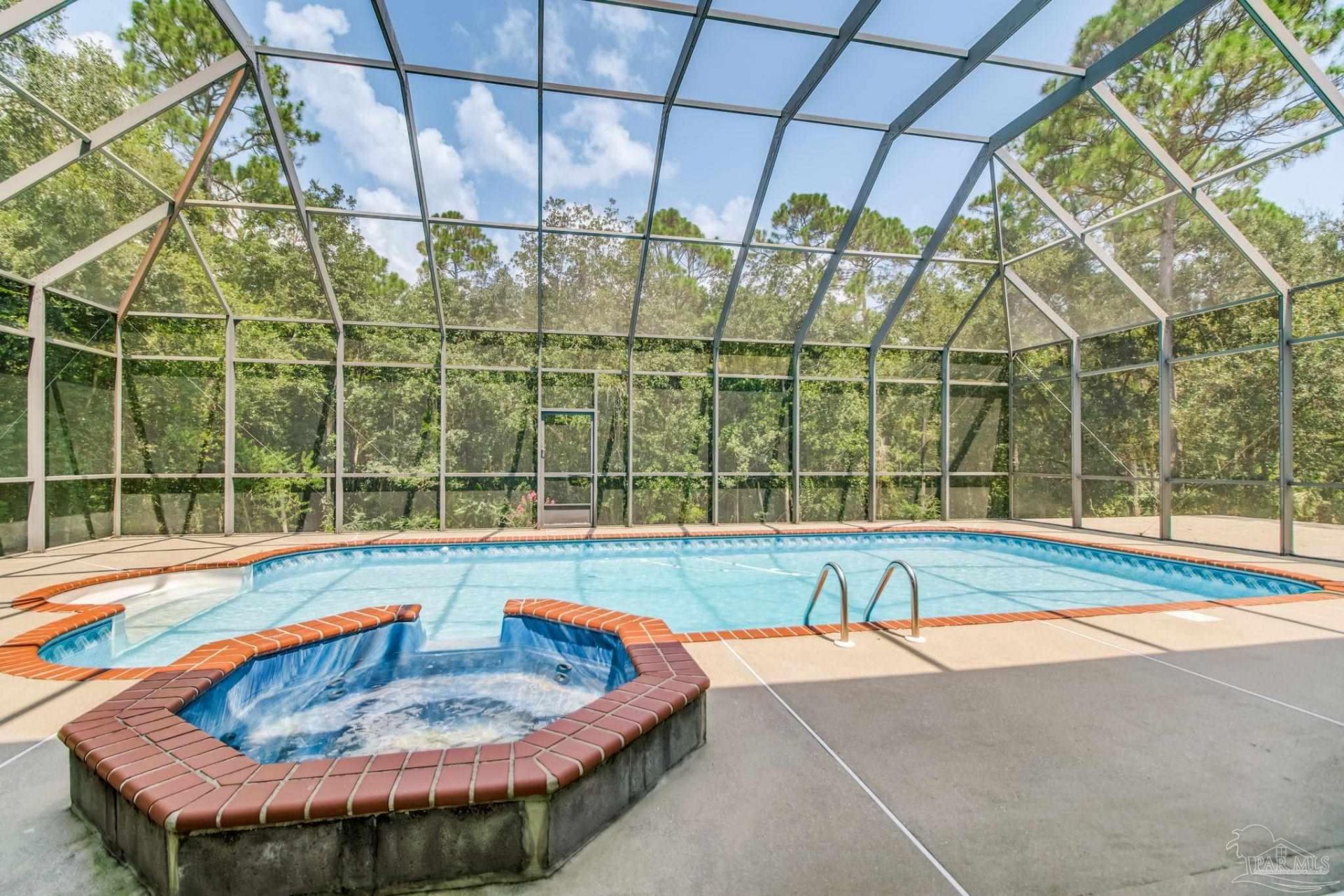 3049 Liana Ln, Pensacola, FL 32505 Main Photo