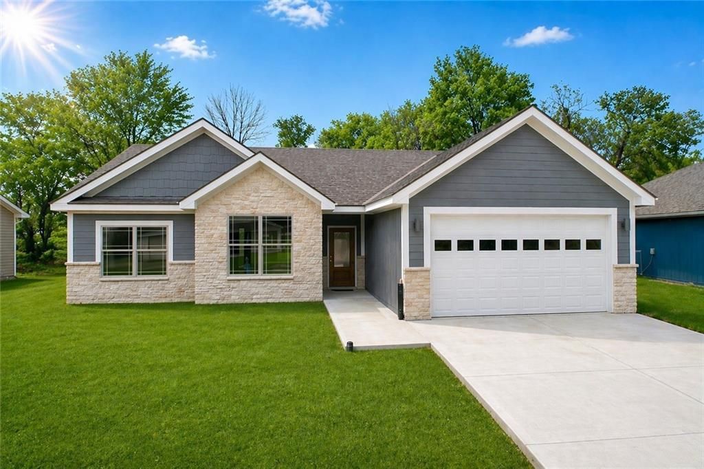 1318 Kristie Circle, Excelsior Springs, MO 64024 Main Photo