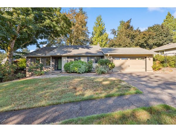 2583 PIMLICO DR, West Linn, OR 97068
