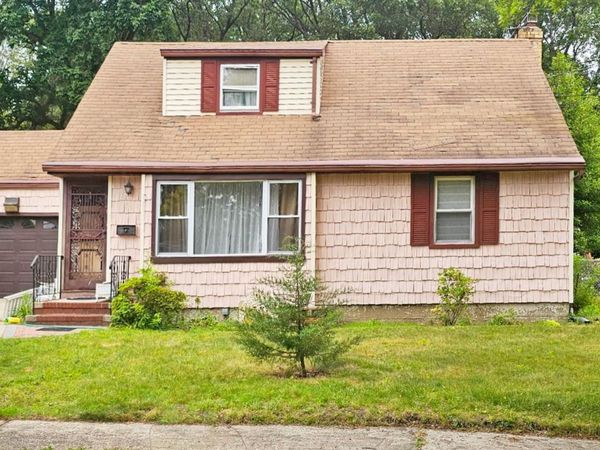 539 Mitchell Street, Uniondale, NY 11553