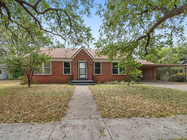 108 Miami Street, Coleman, TX 76834