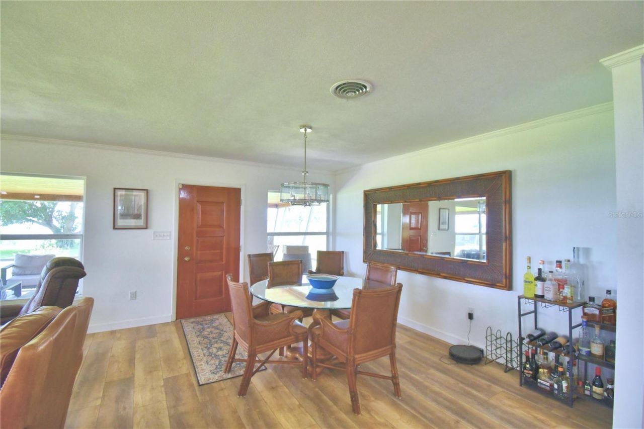 823 N Lake Reedy Boulevard, Frostproof, FL 33843 Photo