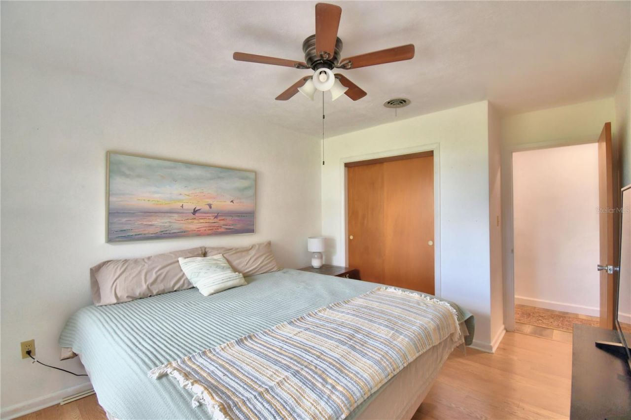 823 N Lake Reedy Boulevard, Frostproof, FL 33843 Photo