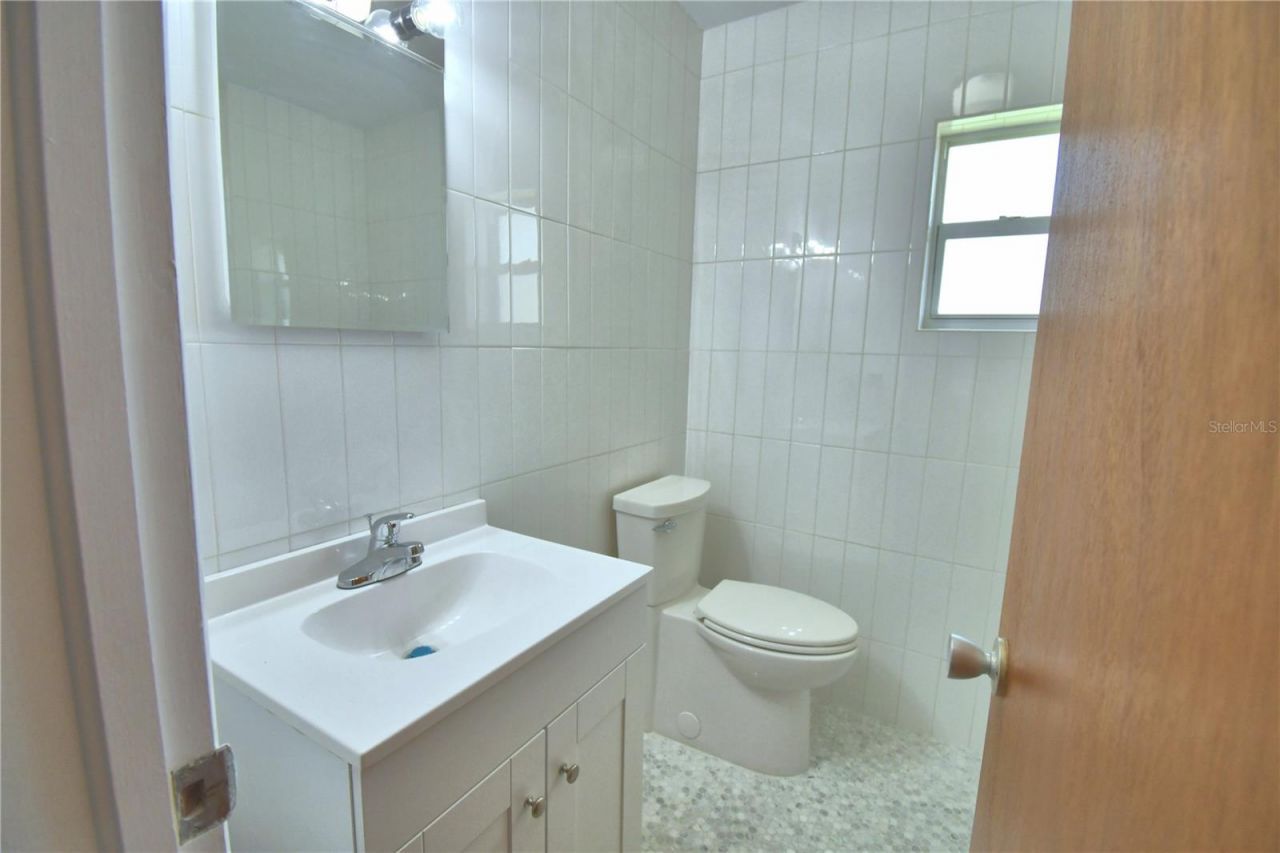 823 N Lake Reedy Boulevard, Frostproof, FL 33843 Photo