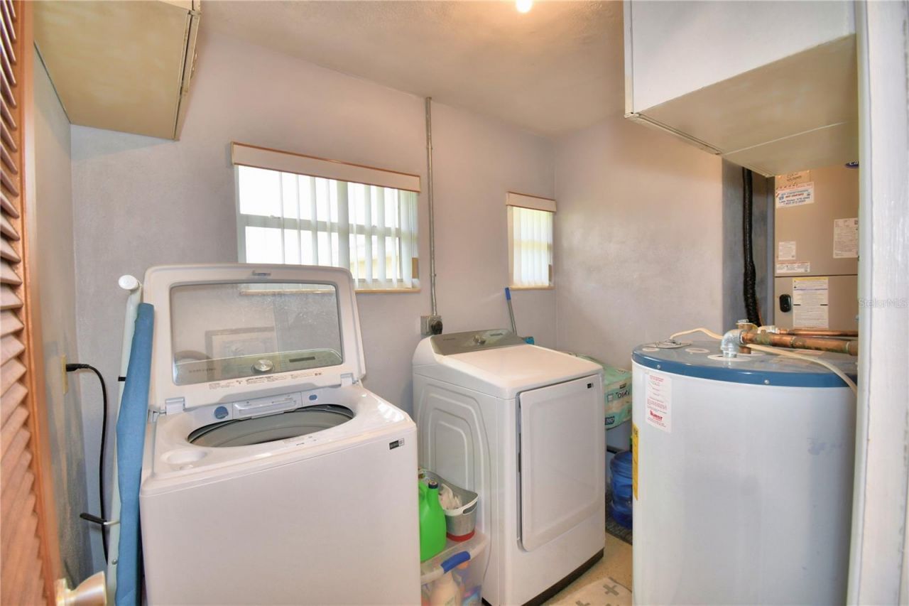 823 N Lake Reedy Boulevard, Frostproof, FL 33843 Photo