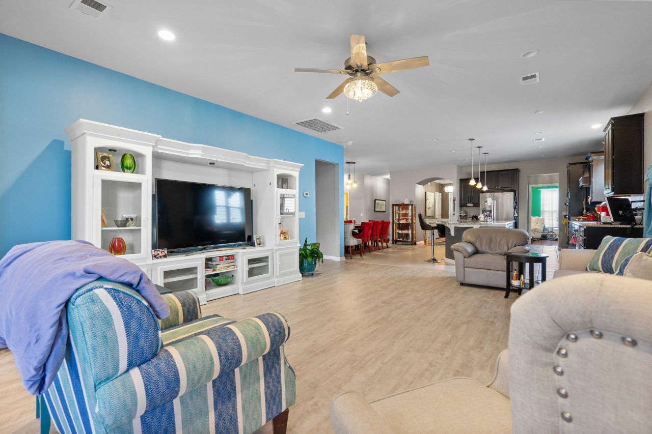 687 Battery Edge Dr Drive Photo 16