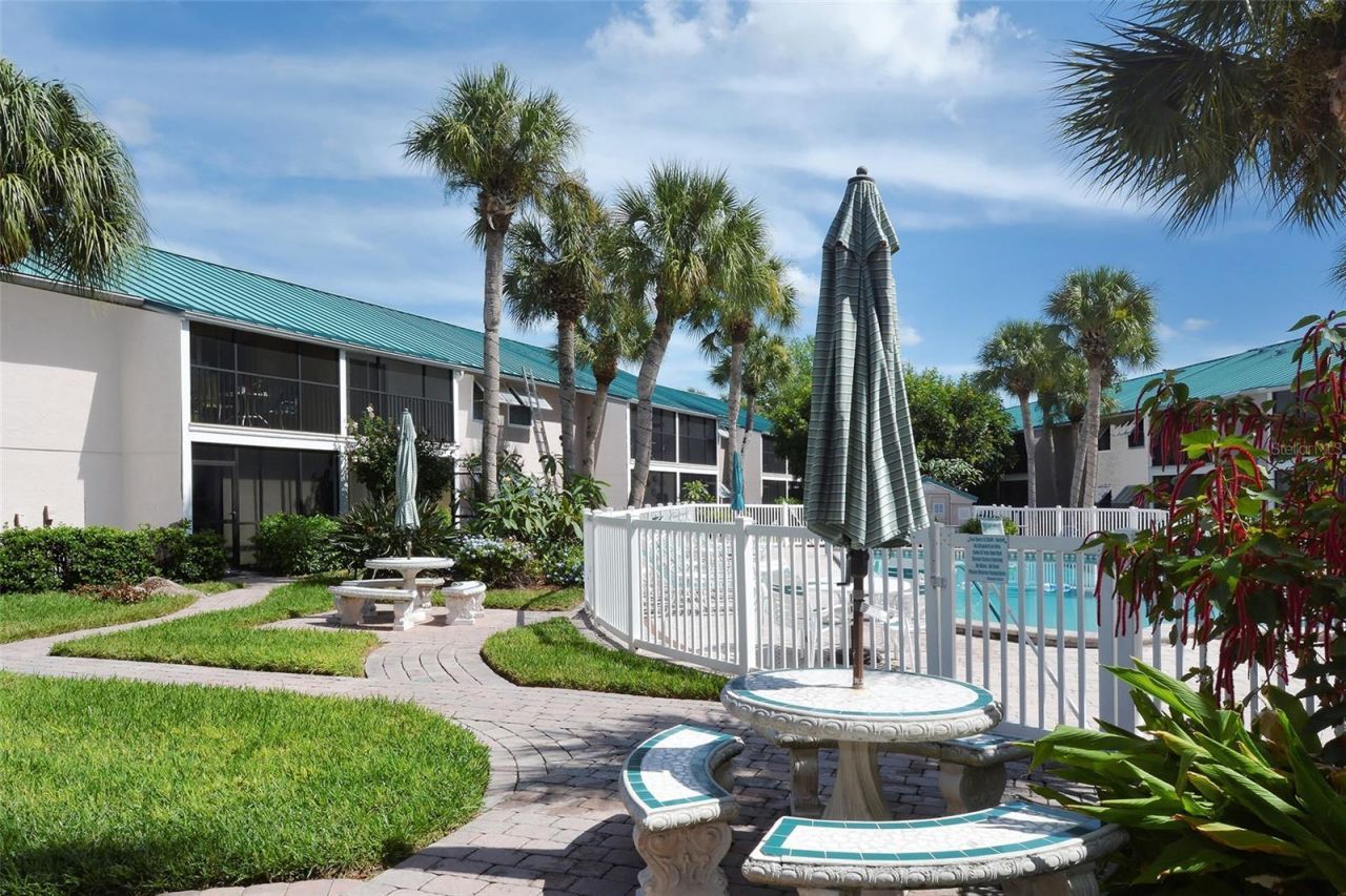 5641 Midnight Pass Road, Unit 904, Sarasota, FL 34242 Photo