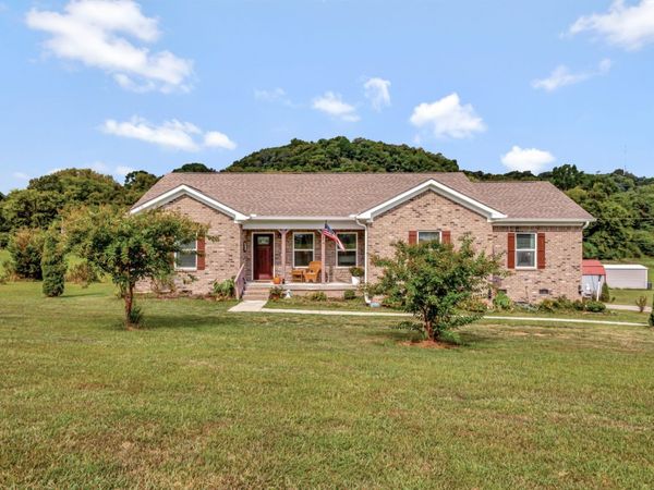 3056 Pulaski Hwy, Columbia, TN 38401