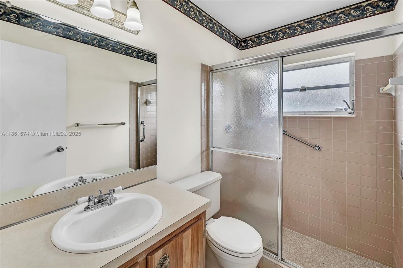 3319 Americo Dr, West Palm Beach, FL 33417 Photo