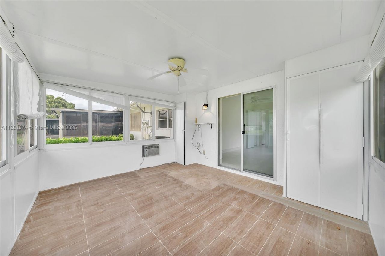 3319 Americo Dr, West Palm Beach, FL 33417 Photo