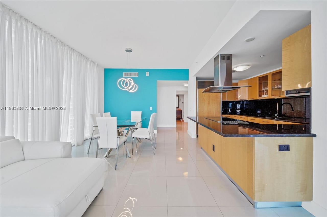 6899 Collins Ave, Unit 808, Miami Beach, FL 33141 Photo