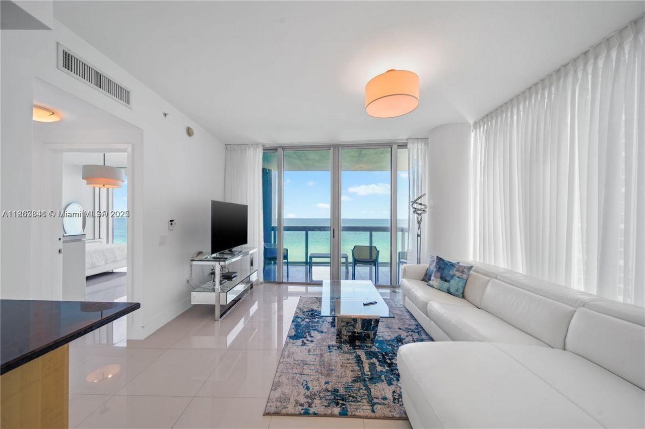 6899 Collins Ave, Unit 808, Miami Beach, FL 33141 Photo