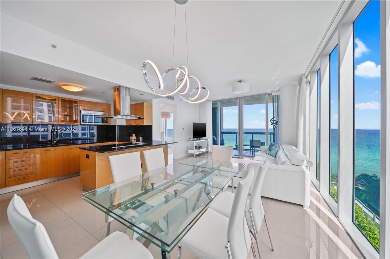 6899 Collins Ave, Unit 808, Miami Beach, FL 33141 Photo