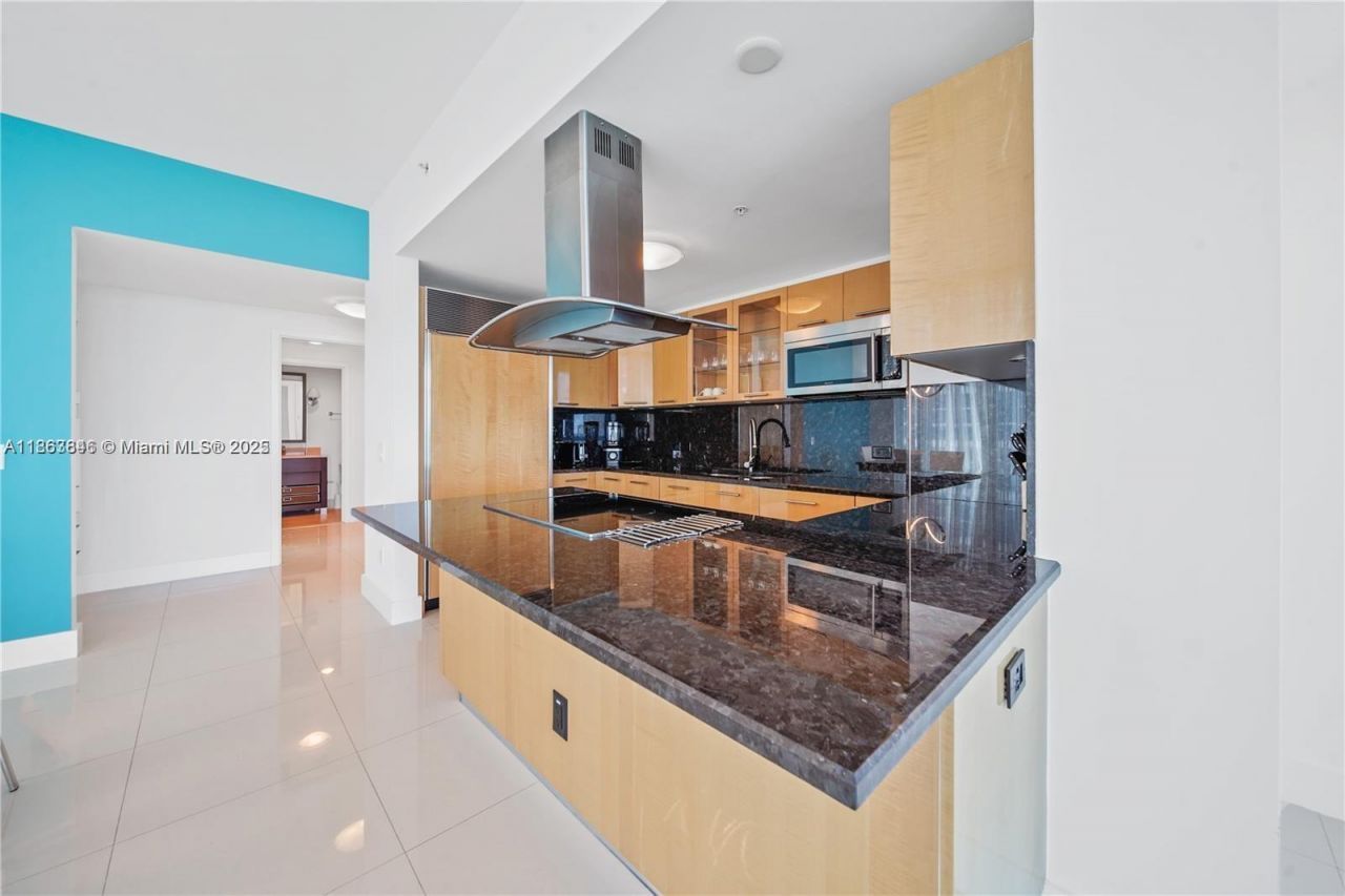 6899 Collins Ave, Unit 808, Miami Beach, FL 33141 Photo