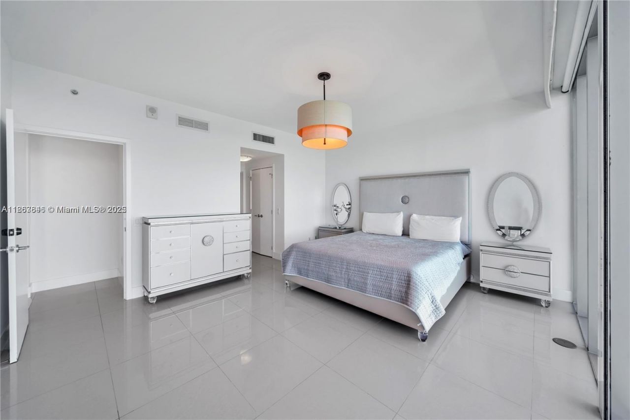 6899 Collins Ave, Unit 808, Miami Beach, FL 33141 Photo