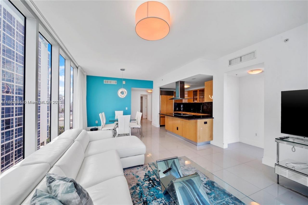 6899 Collins Ave, Unit 808, Miami Beach, FL 33141 Photo