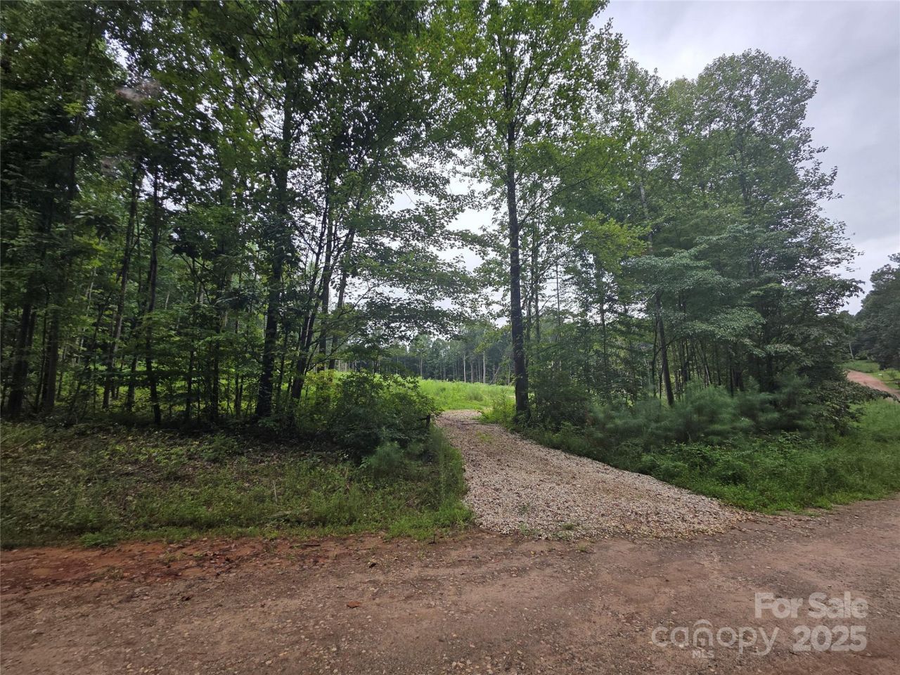 274 Deerchase Circle, Statesville, NC 28625 Main Photo