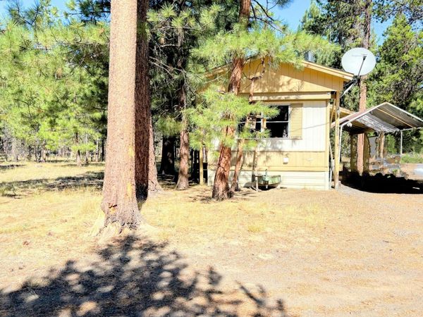 1225 Hackett Drive, La Pine, OR 97739