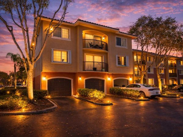 4187 N Haverhill Road, Unit 505, West Palm Beach, FL 33417