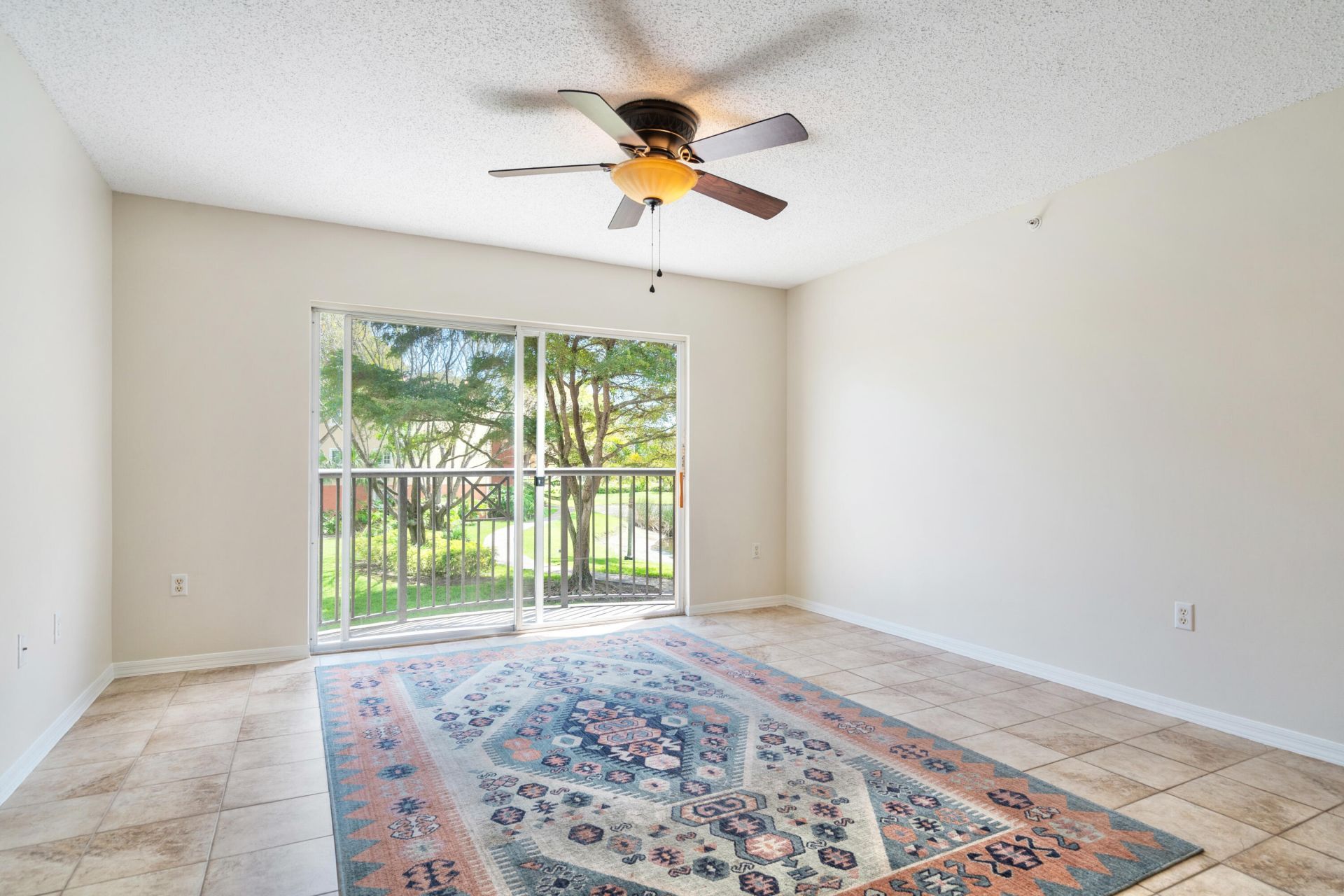 4187 N Haverhill Road, Unit 505, West Palm Beach, FL 33417 Photo
