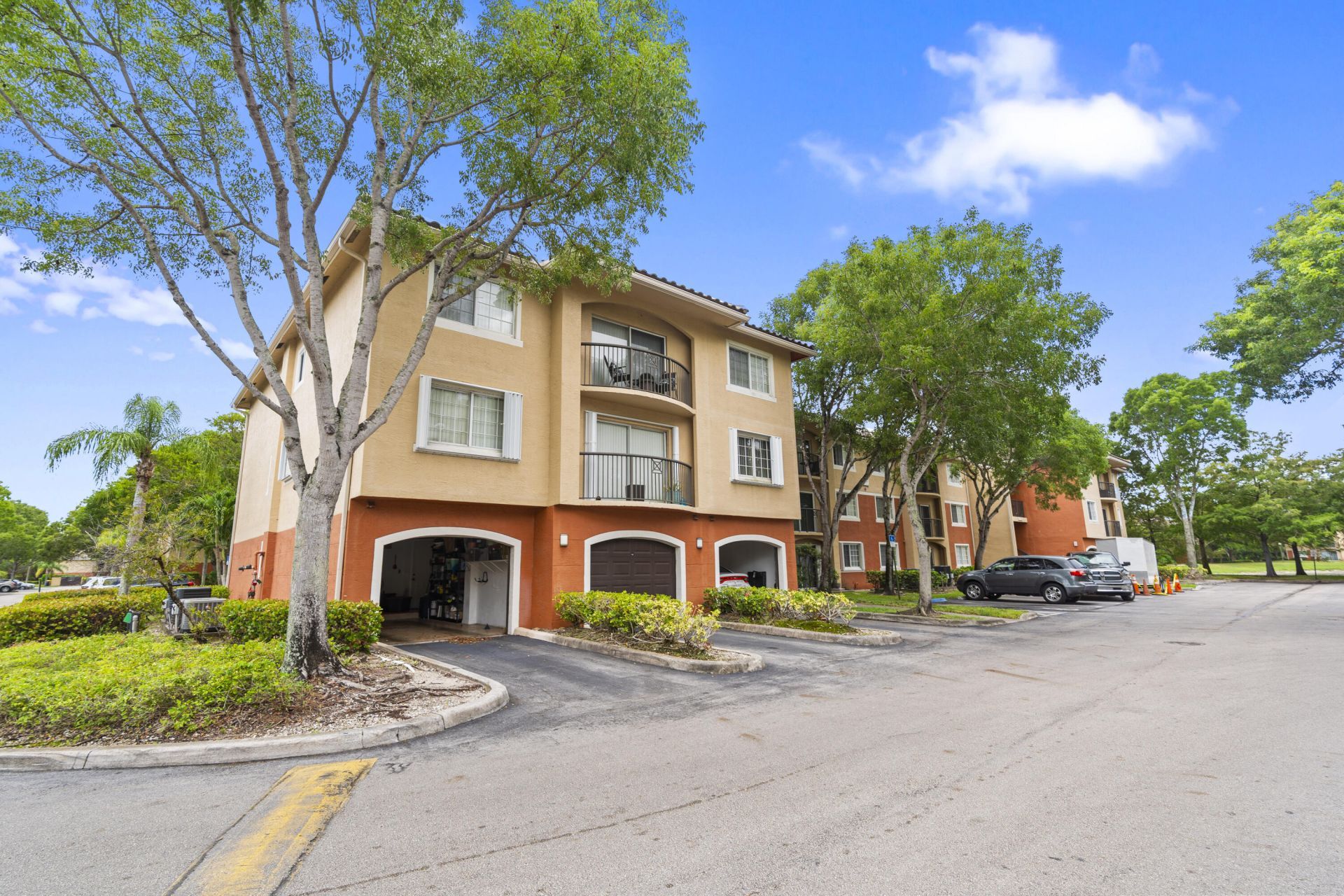 4187 N Haverhill Road, Unit 505, West Palm Beach, FL 33417 Photo