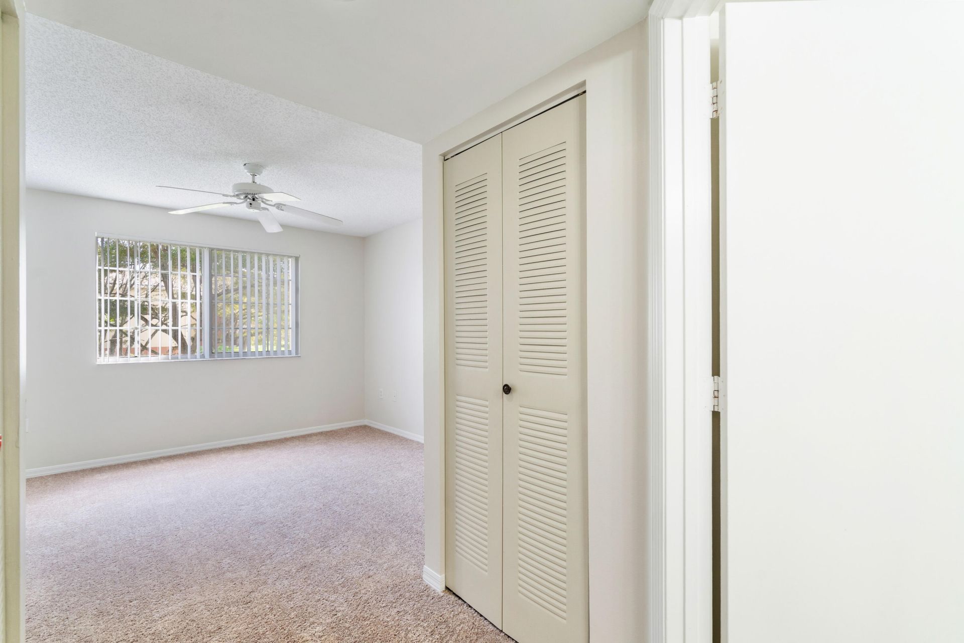 4187 N Haverhill Road, Unit 505, West Palm Beach, FL 33417 Photo