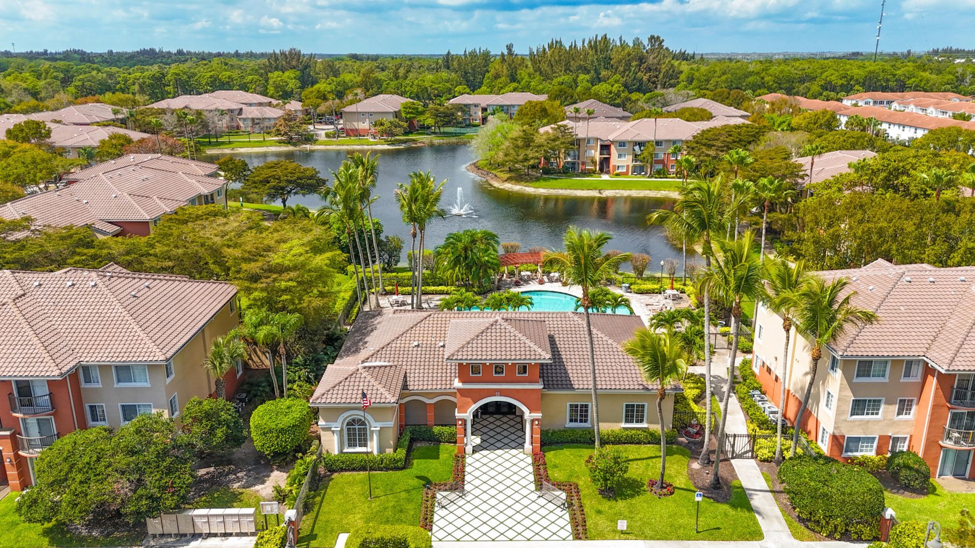 4187 N Haverhill Road, Unit 505, West Palm Beach, FL 33417 Photo