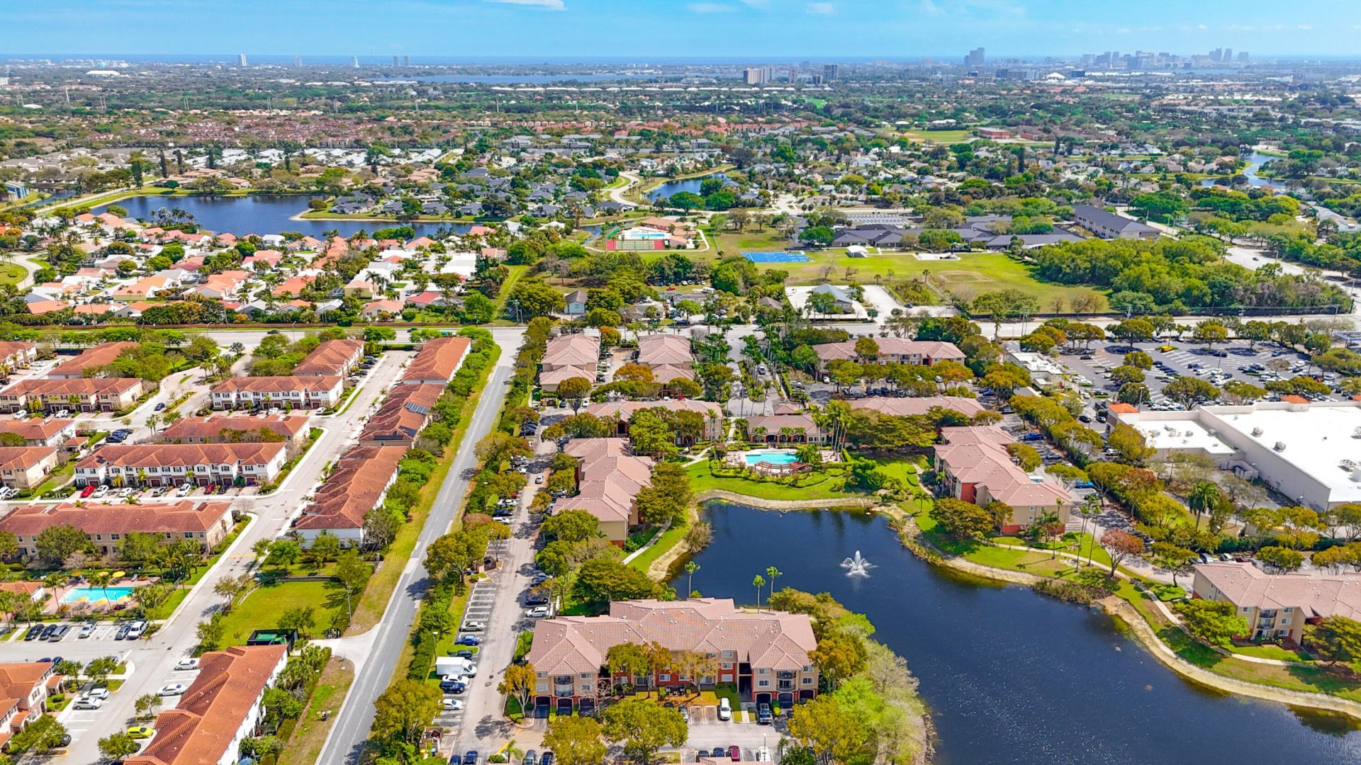 4187 N Haverhill Road, Unit 505, West Palm Beach, FL 33417 Photo