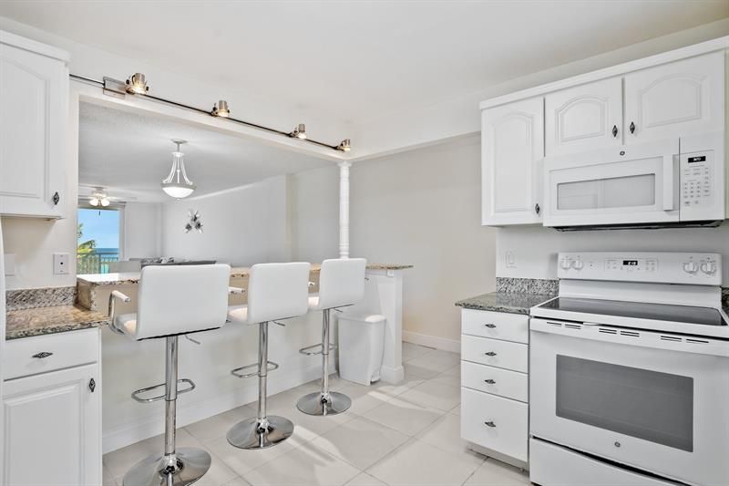 1051 Hillsboro Mile, Unit 305E, Hillsboro Beach, FL 33062 Photo