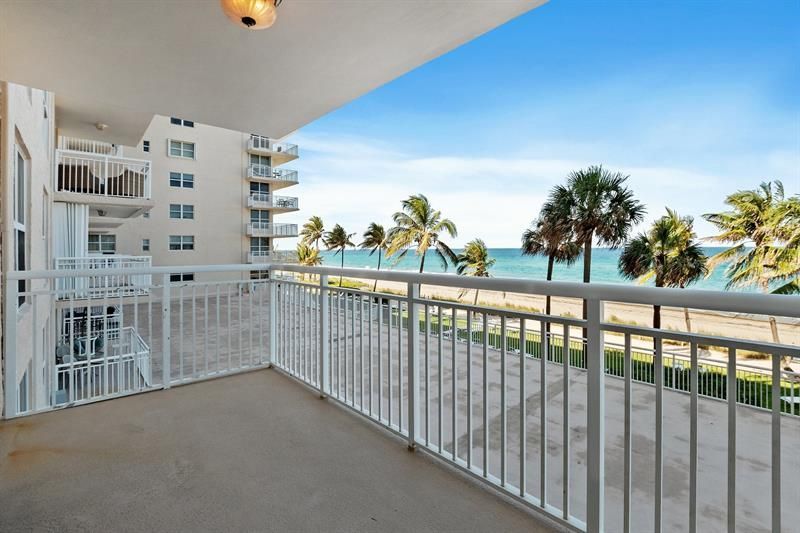 1051 Hillsboro Mile, Unit 305E, Hillsboro Beach, FL 33062 Photo