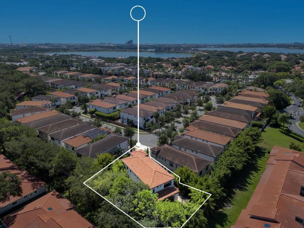 8364 Via Vittoria Way, Orlando, FL 32819 Photo