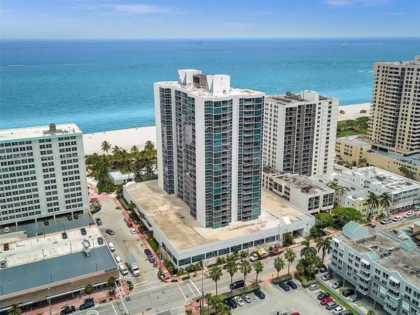 2655 Collins Ave, Unit 706, Miami Beach, FL 33140