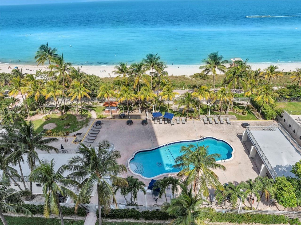 2655 Collins Ave, Unit 706, Miami Beach, FL 33140 Photo