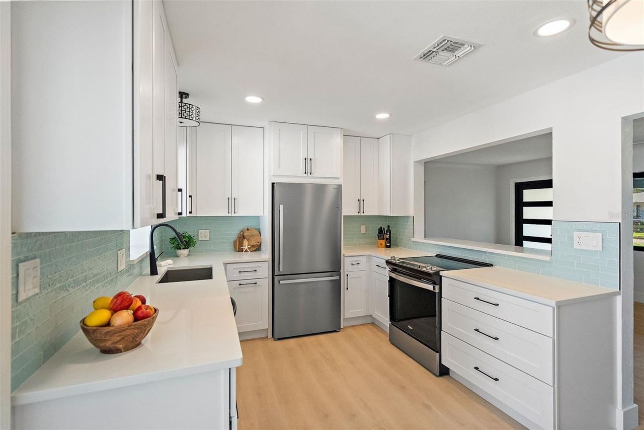 6719 3rd Avenue N, Saint Petersburg, FL 33710 Photo