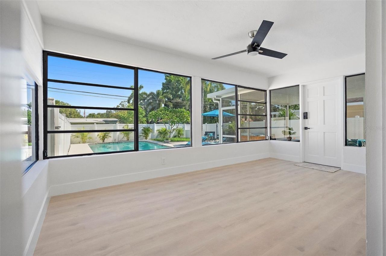 6719 3rd Avenue N, Saint Petersburg, FL 33710 Photo