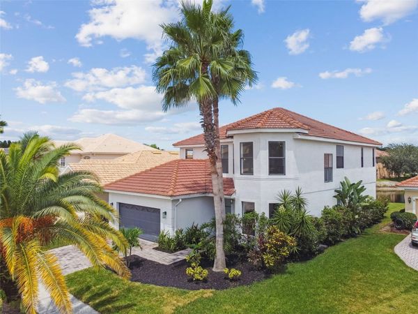 18005 MALAKAI ISLE DRIVE, TAMPA, FL 33647