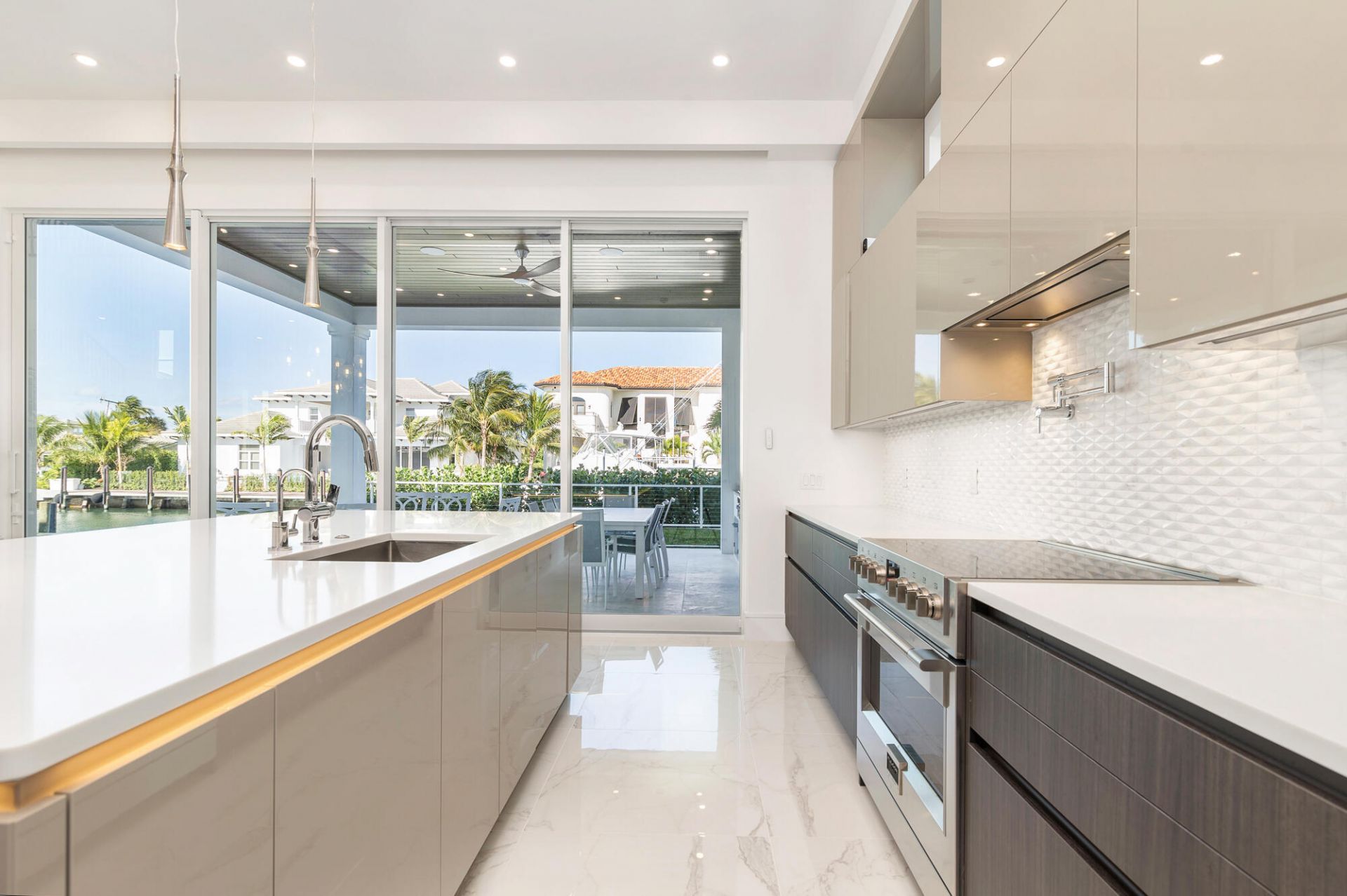 1180 Bimini Lane, Riviera Beach, FL 33404 Photo