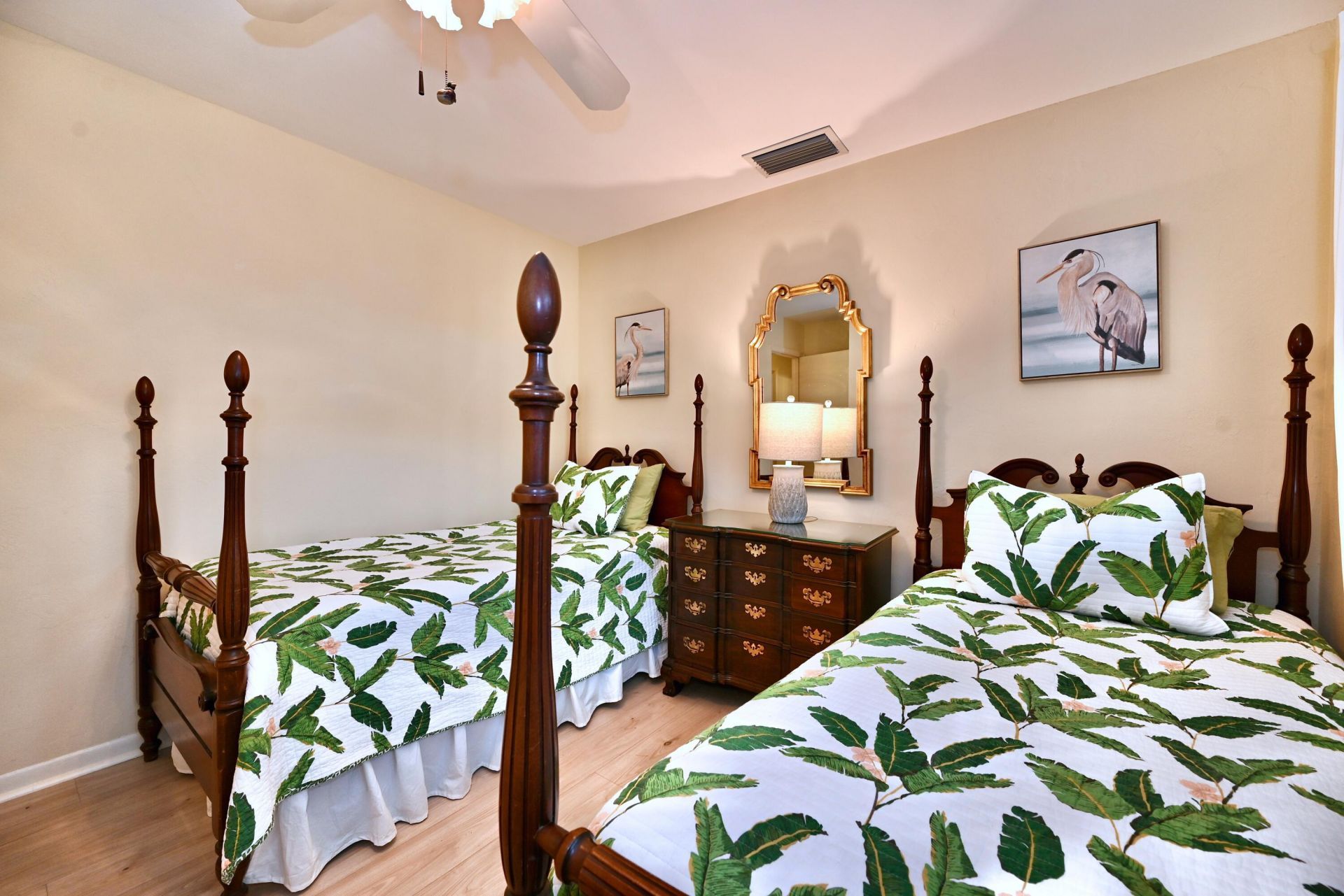 129 Alhambra Place, West Palm Beach, FL 33405 Photo