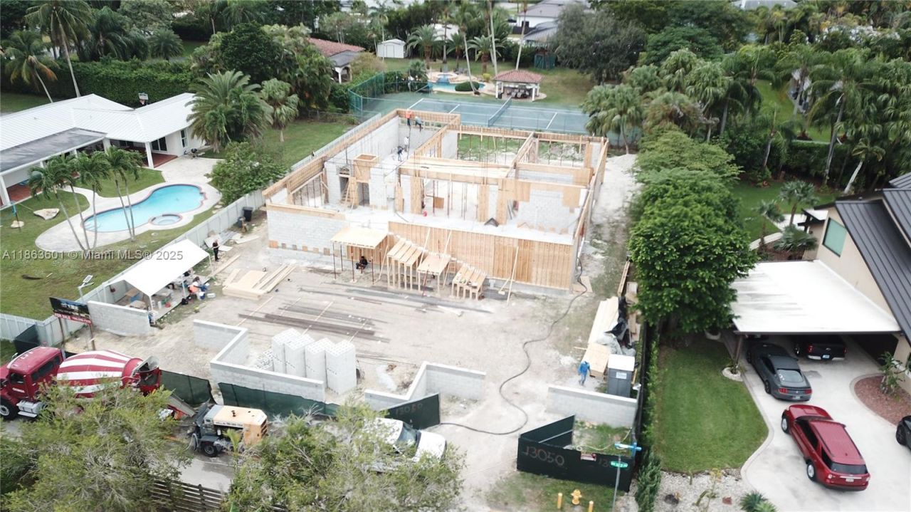 13050 SW 103 Ave, Miami, FL 33176 Photo